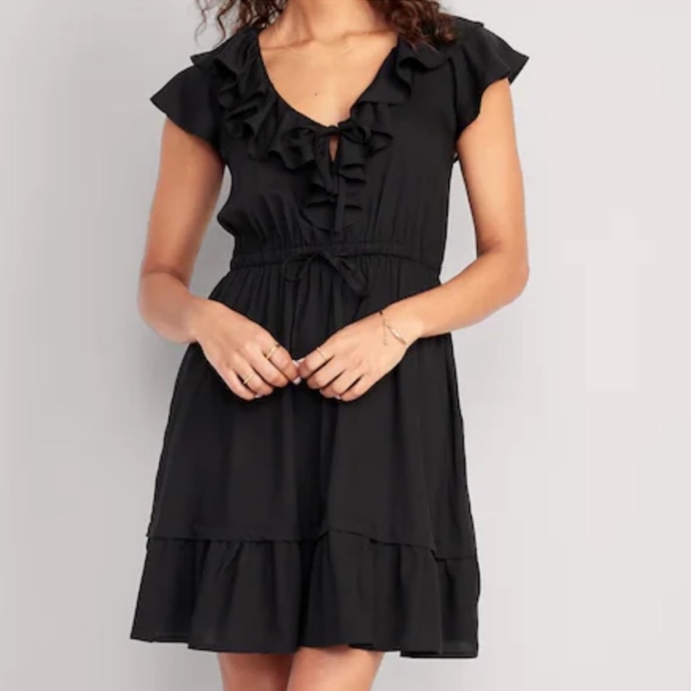 Waist-defined ruffle-trim midi dress XL